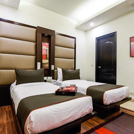 Hotel O Venkata Sai Sadan Mathrusree Nagar Kondapur  ภายนอก รูปภาพ